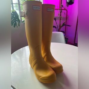 Women’s Hunter Original Tall Rain Boots, Yellow - Size 7 (EU 38)